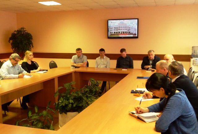 Власти Воронежа обсудили пожарную ситуацию на ЗАО «Холод»