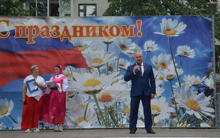 Праздник детства в сквере «У озера» помог провести депутат Воронежской гордумы