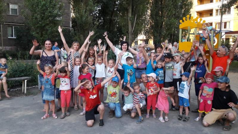 В преддверии Дня знаний: в Коминтерновском районе Воронежа проходят праздники дворов