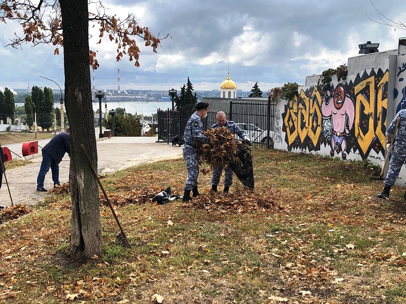 Ленинский район принял эстафету Всероссийского экологического субботника