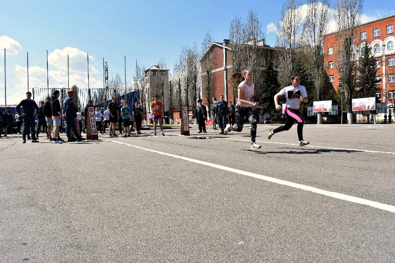 «Орленок»: в Ленинском районе Воронежа прошла военно-патриотическая игра