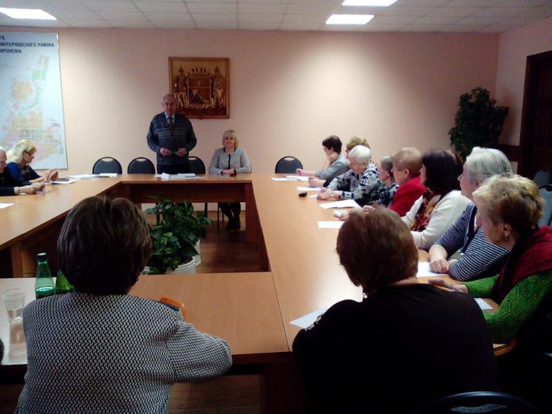 Пенсии, медобслуживание, коммуналка: в Коминтерновском районе Воронежа обсудили проблемы ветеранов