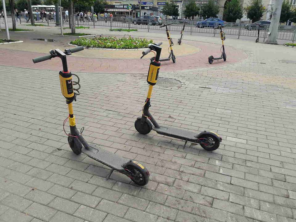 Воронежские нарушители ПДД на электросамокатах вскоре могут попасть в чёрные списки