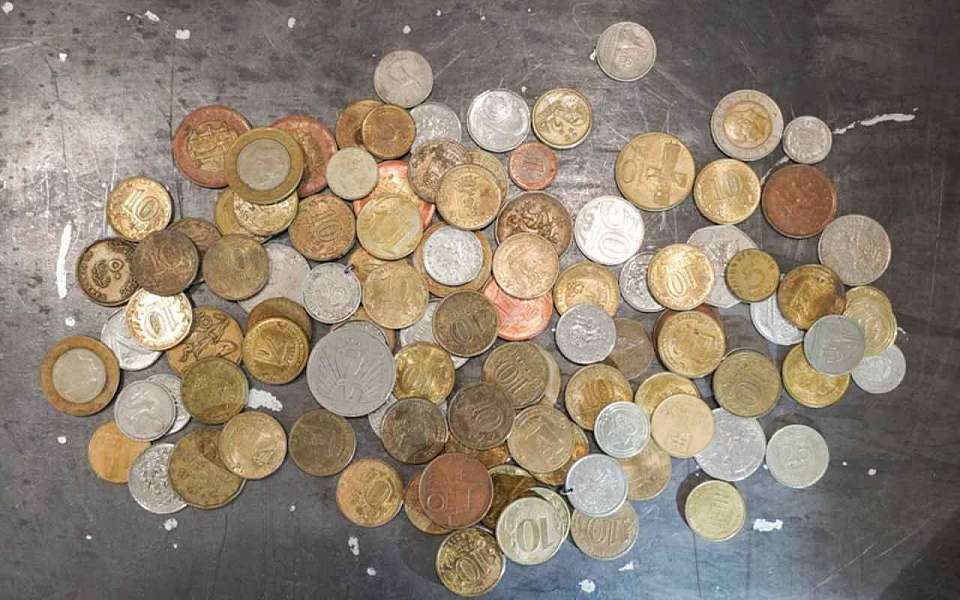 Более 3 тонн мелочи сдали банкам воронежцы