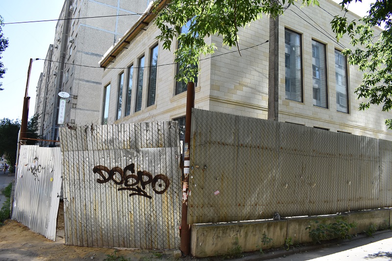 В Ленинском районе проверяют строительные площадки