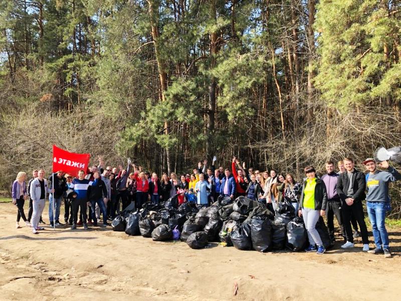 Коминтерновский район принял участие в общегородском субботнике