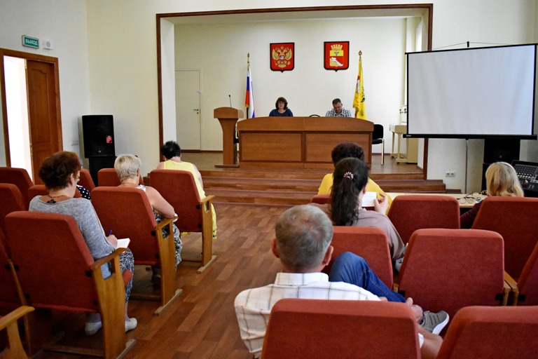 В Ленинском районе рассмотрели изменения в жилищном законодательстве