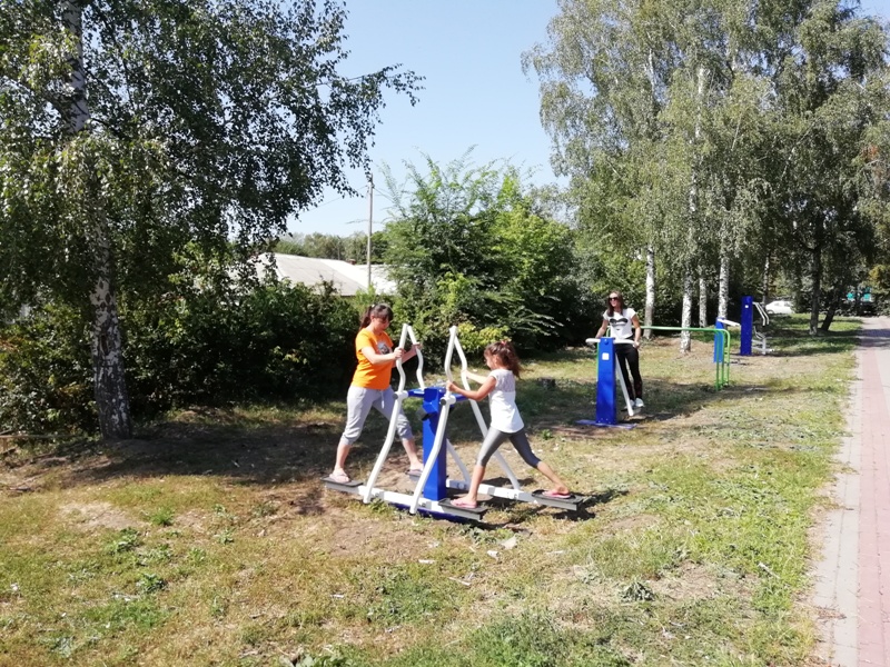 В Воронеже продолжается благоустройство сквера «Московский»