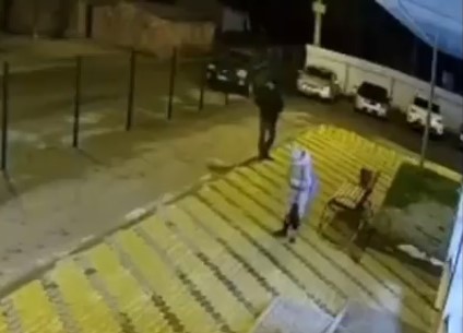 Воронежцы сообщили о преследовавшем школьницу подозрительном мужчине (ВИДЕО)