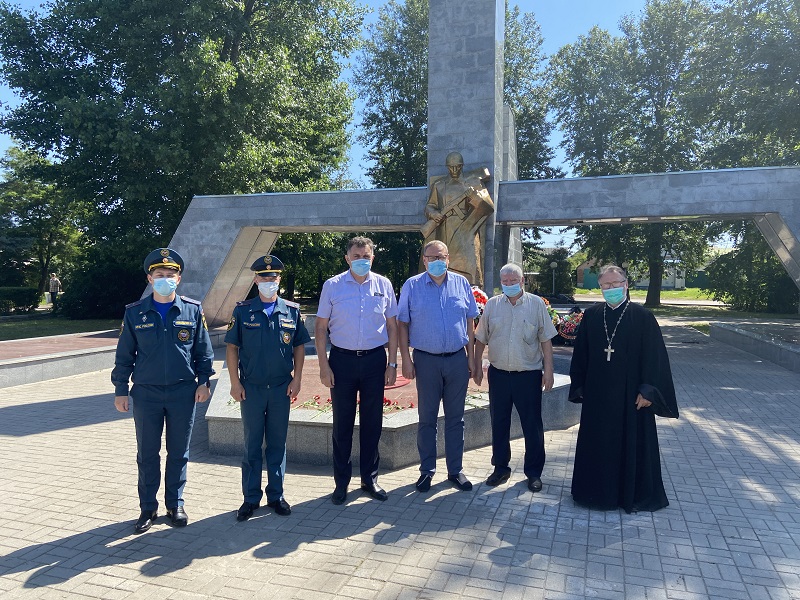 В Железнодорожном районе прошли памятные мероприятия, посвященные Дню памяти и скорби