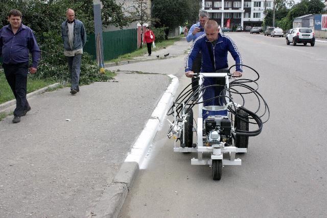 В Ленинском районе Воронежа совершенствуют технические средства благоустройства