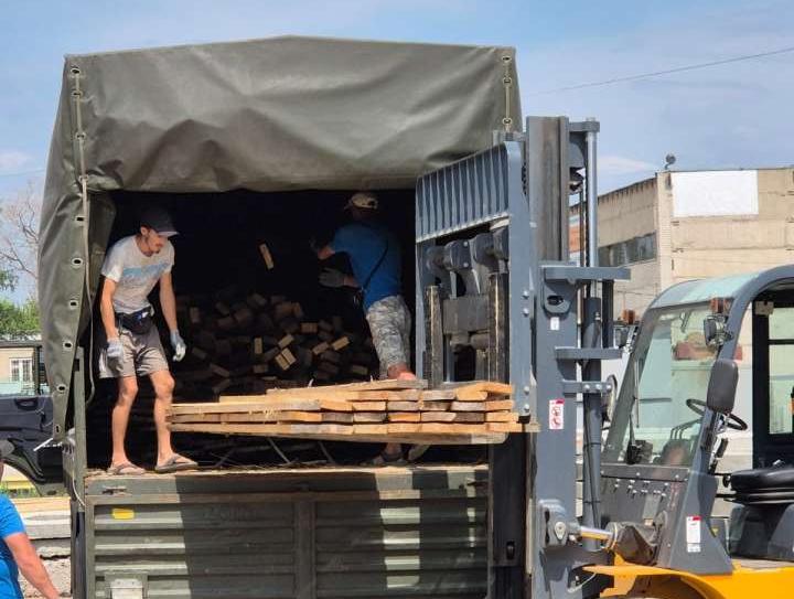 Военнослужащим, выполняющим задачи в Луганской области, доставлена гуманитарная помощь