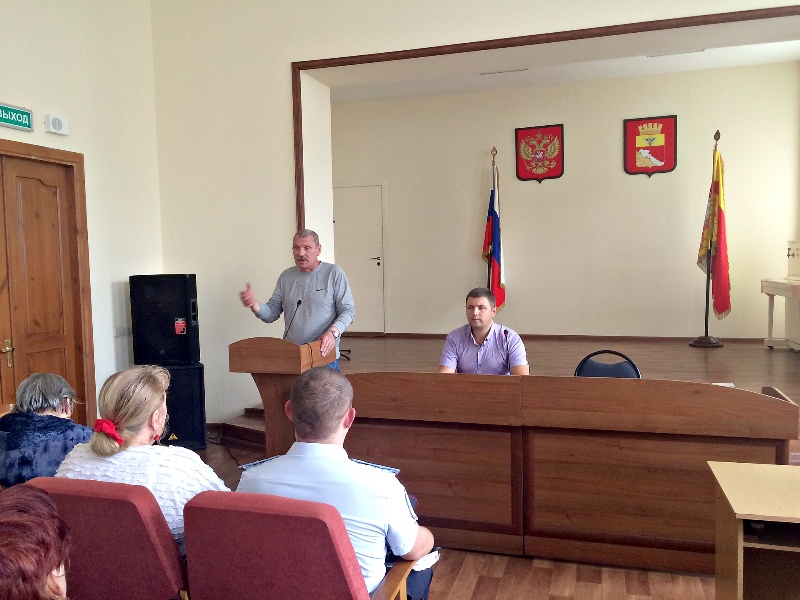 В Ленинском районе Воронежа решали вопросы взаимодействия с ТОСами