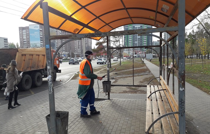 В Коминтерновском районе проводится дезинфекция от коронавируса