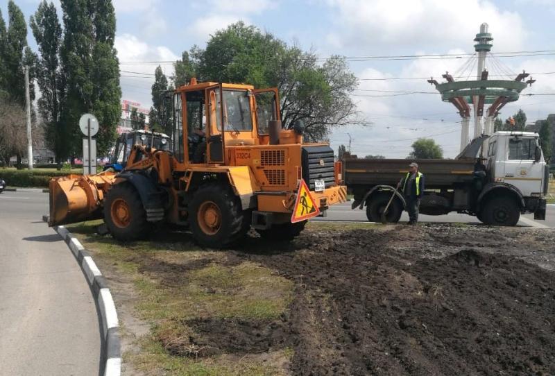 В Железнодорожном районе Воронежа продолжается наведение санитарного порядка