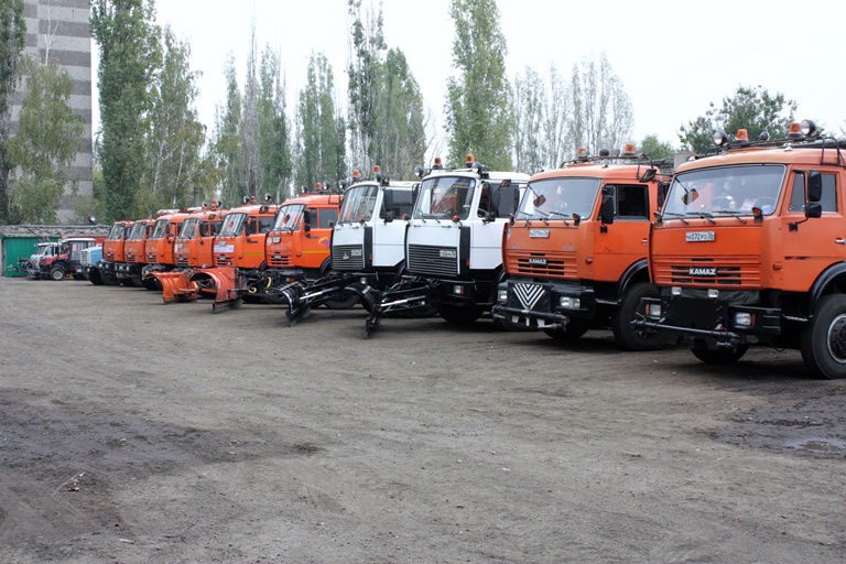 В Ленинском районе проверили готовность техники к зиме