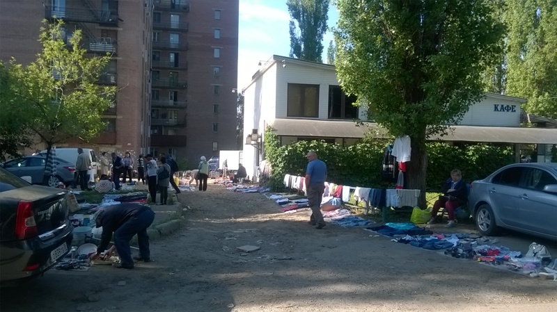 В Воронеже продолжается борьба с несанкционированной торговлей