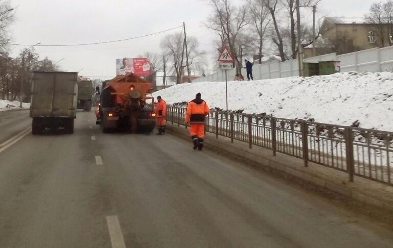 И днем и ночью: в Ленинском районе Воронежа борьба за чистоту идёт по всем направлениям