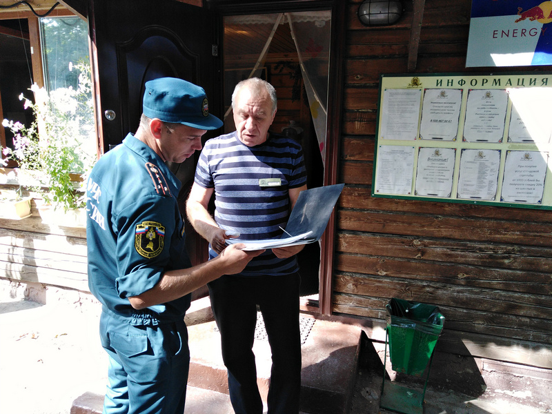 В Воронеже в Ленинском районе проходят противопожарные рейды