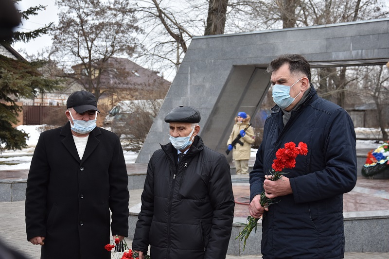 В Железнодорожном районе прошло памятное возложение цветов и венков 