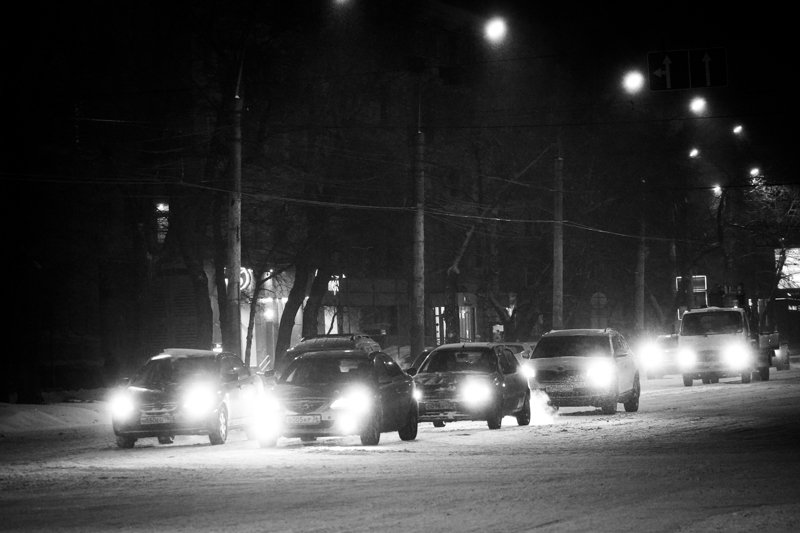 Из-за снега и аварий Воронеж скован в 8-балльных пробках