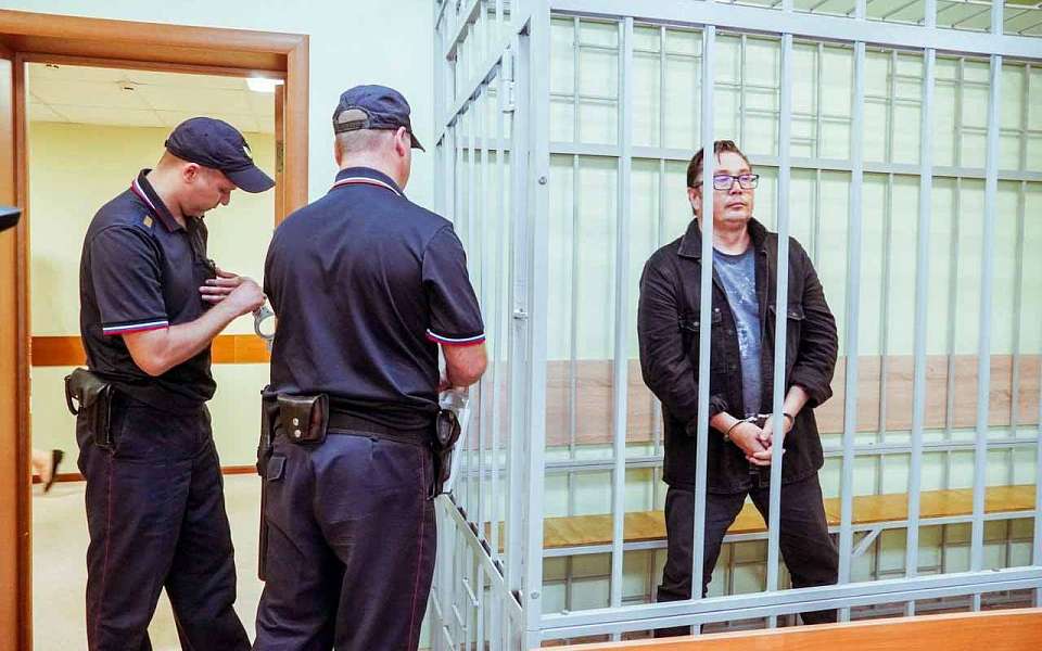 На полгода заключение в СИЗО продлили ректору Воронежского госуниверситета