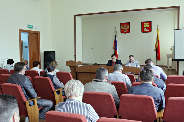 В Ленинском районе Воронежа прошло заседание штаба ЖКХ