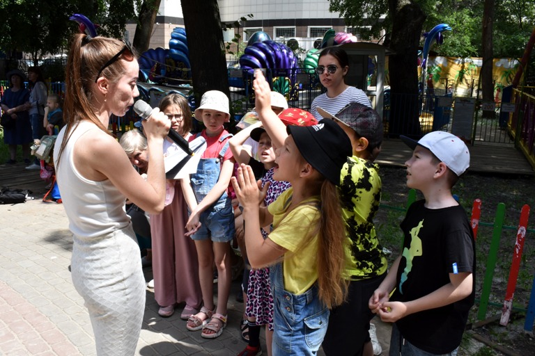 В Ленинском районе отметили День России