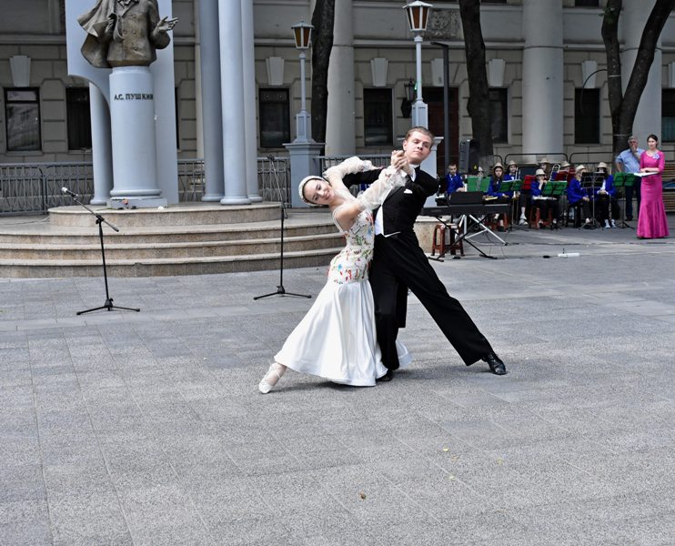 В Ленинском районе прошел Пушкинский день