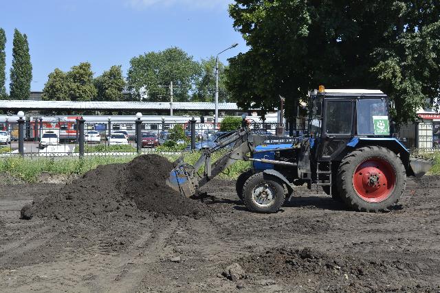 Самозахват ликвидирован: в Центральном районе Воронежа приступили к благоустройству сквера 