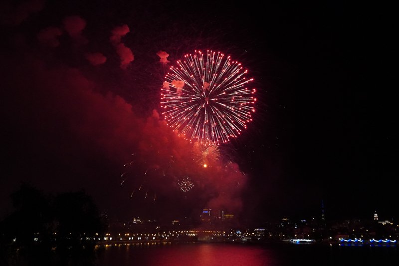 В Терновском районе Воронежской области из-за СВО призвали отказаться от салютов на праздники