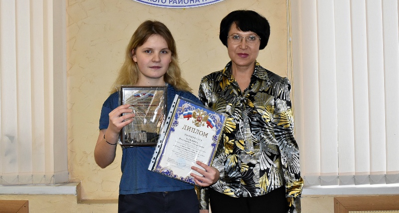 В Ленинском районе Воронежа наградили призера областного конкурса