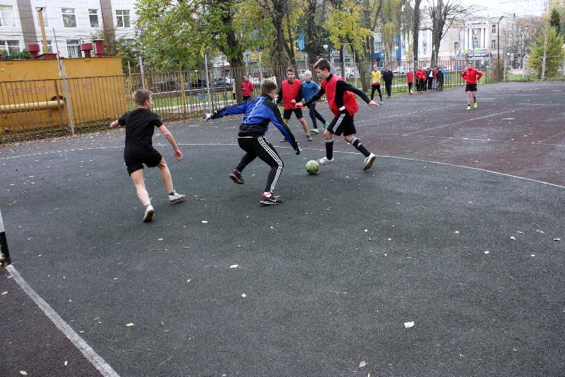 В Ленинском районе Воронежа проходит Спартакиада школьников