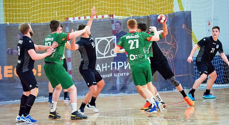 Гандболисты «Воронежа» обменялись победами с волгоградцами