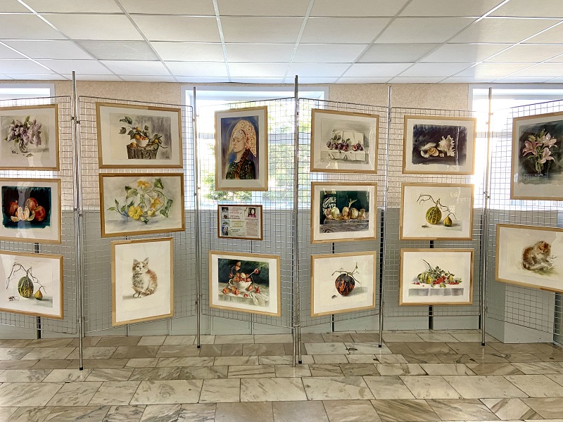 В управе Железнодорожного района открылась художественная выставка