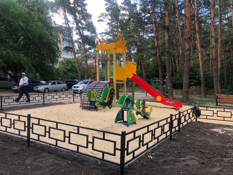 В Коминтерновском районе благоустроят 4 дворовые территории