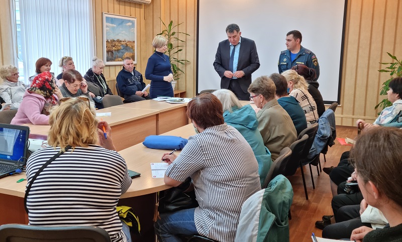 В Железнодорожном районе прошло обсуждение проекта местных инициатив