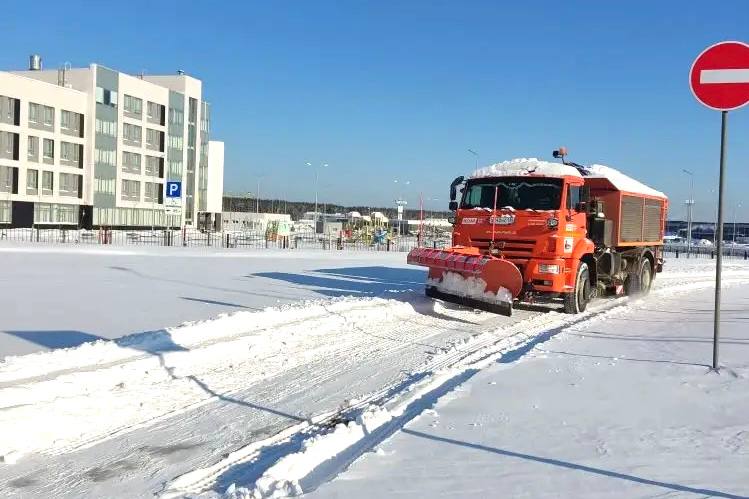 За прошедшие снежные выходные с улиц Железнодорожного района вывезено более 4 тыс. кубометров снега