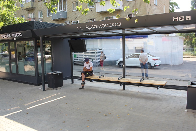 На левом берегу Воронежа монтируют ещё одну умную остановку