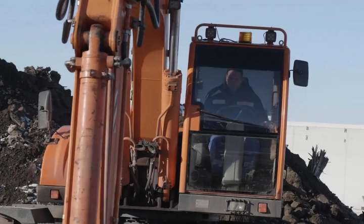 Для аварийного коллектора в Воронеже запустили временный трубопровод