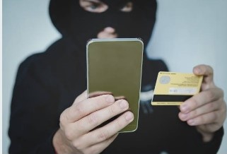 Воронежец перевёл телефонному аферисту свыше 1,3 млн рублей