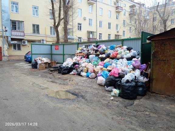 Следуя вектору губернатора: в Ленинском районе власти стремятся точечно снизить «токсичность» регионального оператора