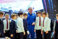 Космонавт Иван Вагнер рассказал в Воронеже о пути к звездам, орбитальном быте и инопланетянах