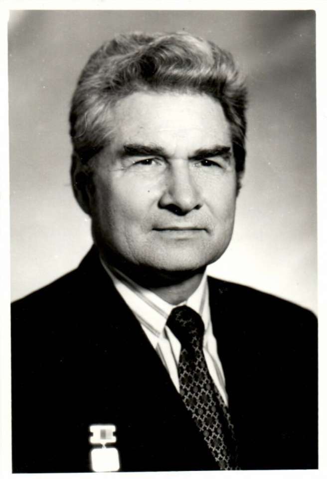 лунев.jpg лунев.jpg