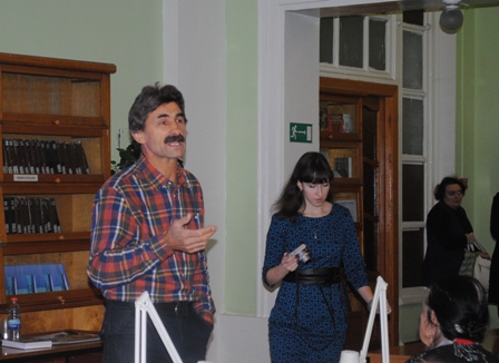 вырезать путешественник.JPG