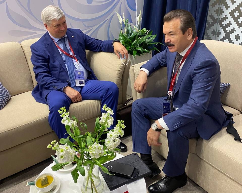 титан.jpg титан.jpg