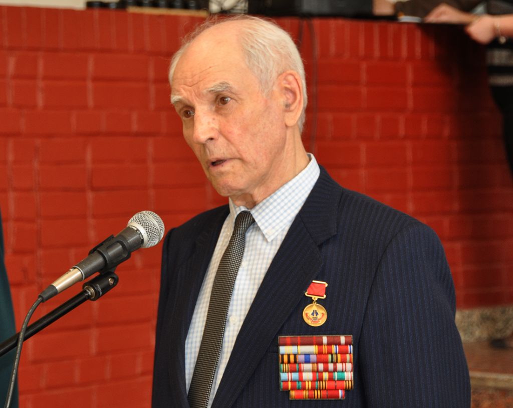 Г Лента 02.jpg Г Лента 02.jpg