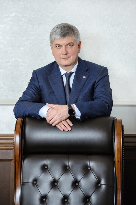 Гусев осн.jpg