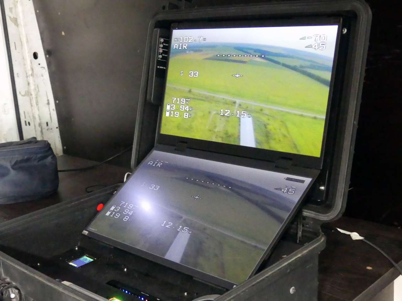 под гл слева.jpg