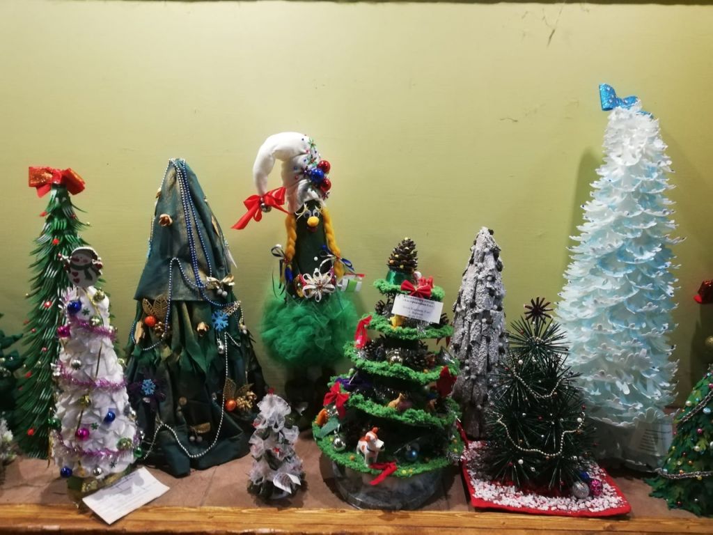 Выставка в зоопарке.jpg Выставка в зоопарке.jpg